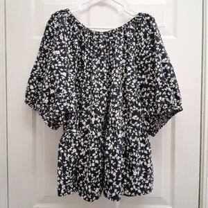 Old Navy Floral Top 4X Puff Sleeve Peasant Boho Cutout Back Black Cottagecore